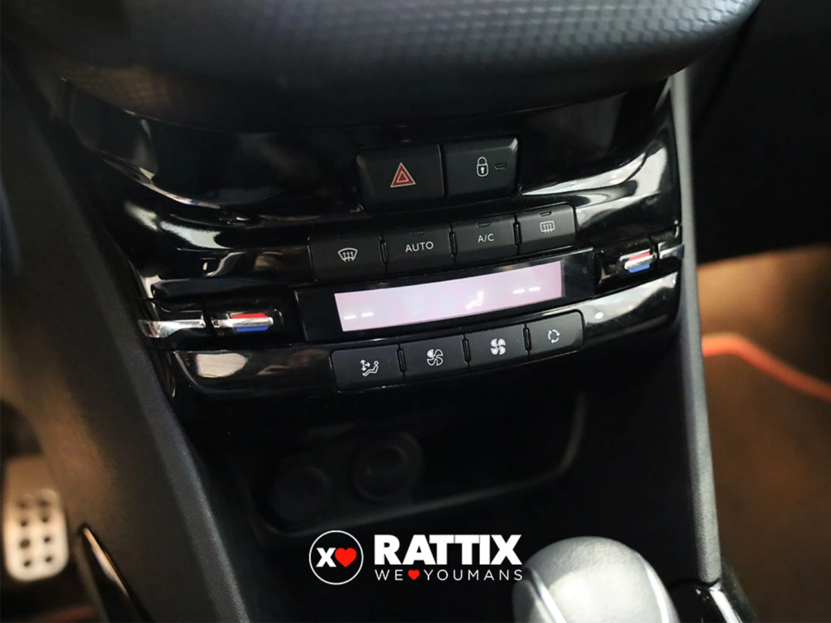 PEUGEOT 2008 1.5 BlueHDi 120 GT Line EAT6