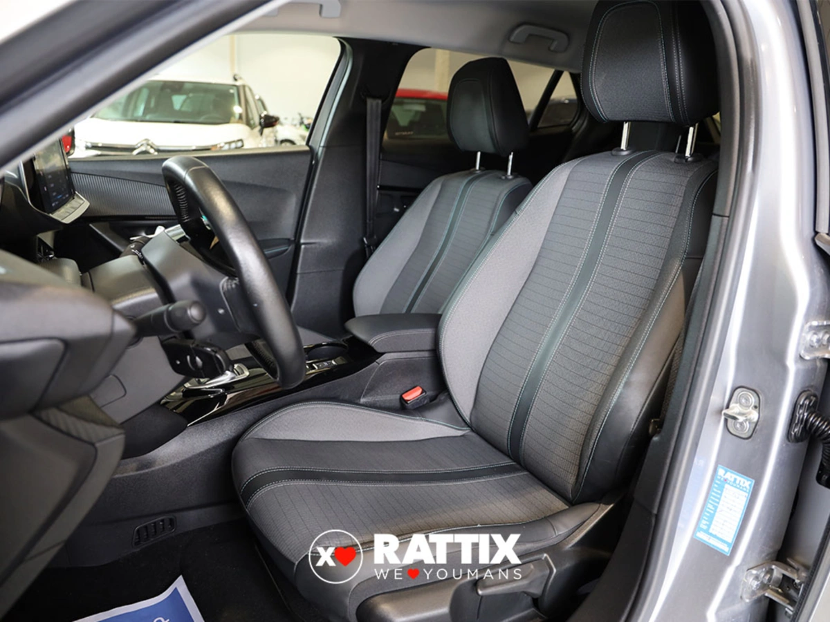 PEUGEOT e-2008 Active Pack 100kW e-2008 Active Pack 100kW