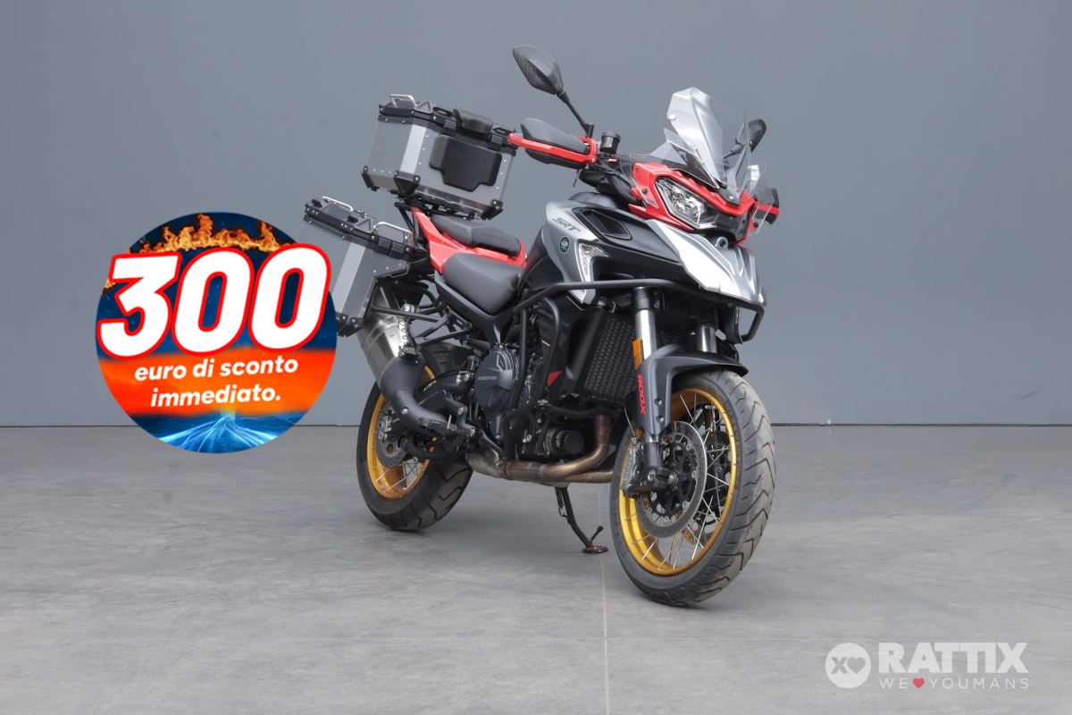 QJ MOTOR SRT 900 S SX
