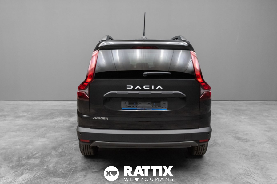 Dacia Jogger 1.6 Hybrid 140CV Extreme Auto 7p.ti Nero Nacrè  Nuovo foto 3