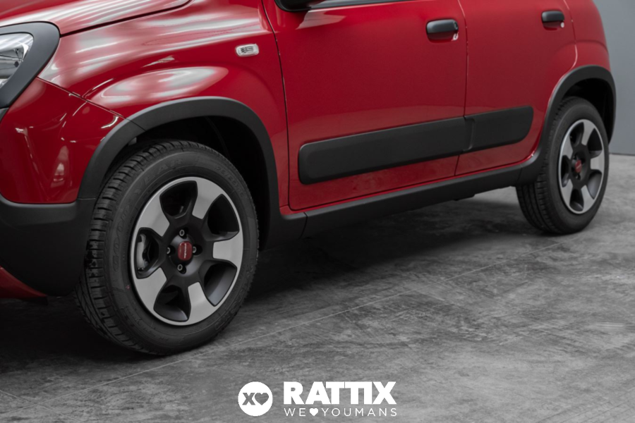 Fiat Panda 1.0 Firefly Hybrid 70CV Cross  Rosso  Nuovo foto 4