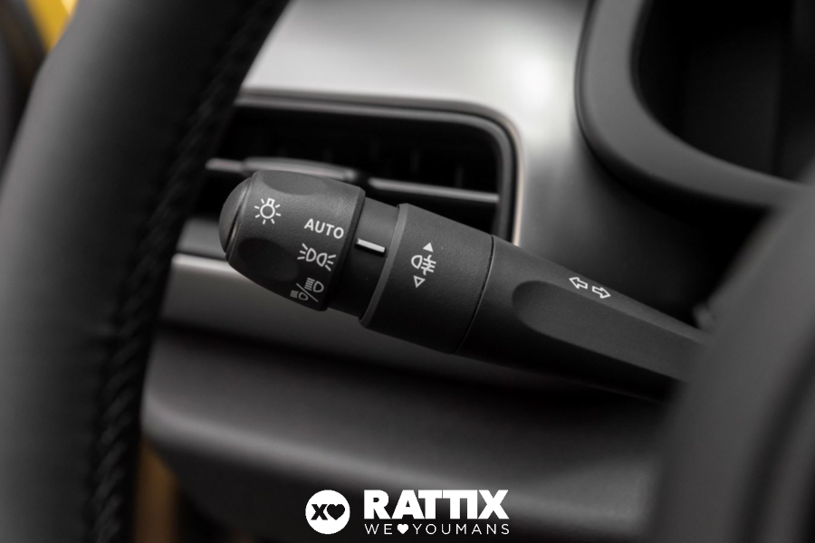 Jeep Avenger 1.2 Turbo 100CV Altitude  Giallo Sun  Nuovo foto 13