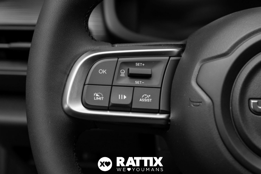 Jeep Avenger Full-Electric BEV 156cv Longitude auto Ruby Red  Nuovo foto 7