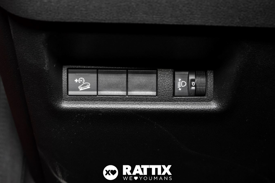 Jeep Avenger Full-Electric BEV 156cv Longitude auto Ruby Red  Nuovo foto 19