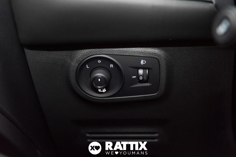 MG ZS 1.5 106CV Luxury Pebble Black  Nuovo foto 27