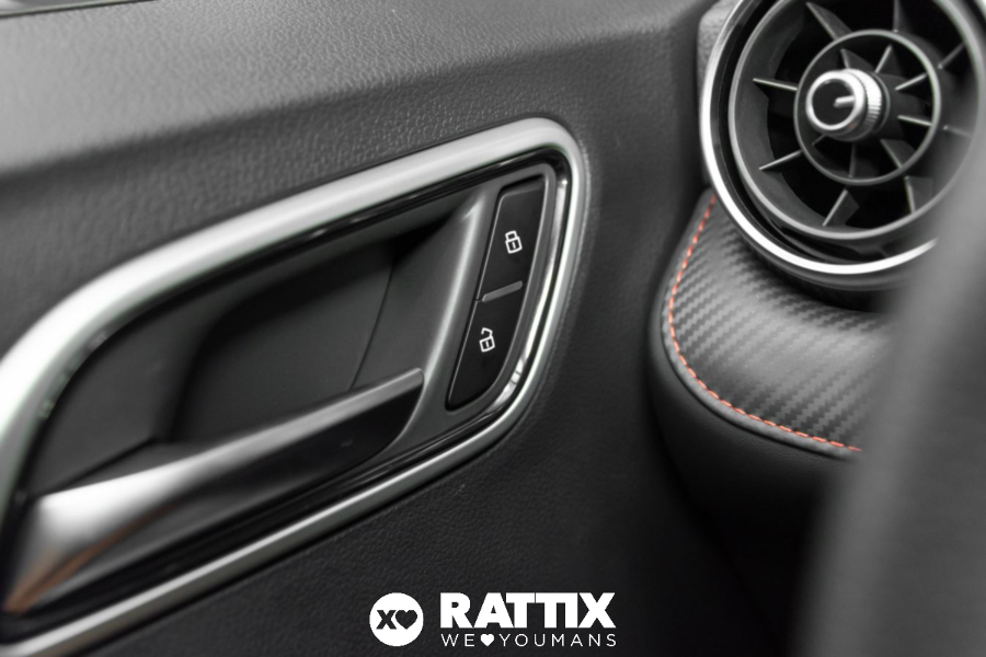 MG ZS 1.5 106CV Luxury Pebble Black  Nuovo foto 29