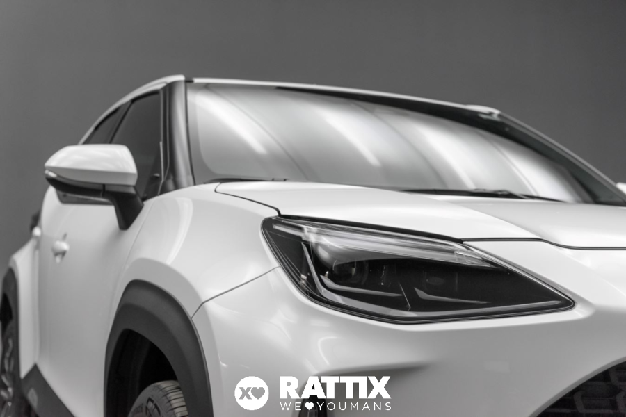 Toyota Yaris Cross 1.5 Hybrid 130CV Trend e-CVT Bianco  Nuovo foto 3