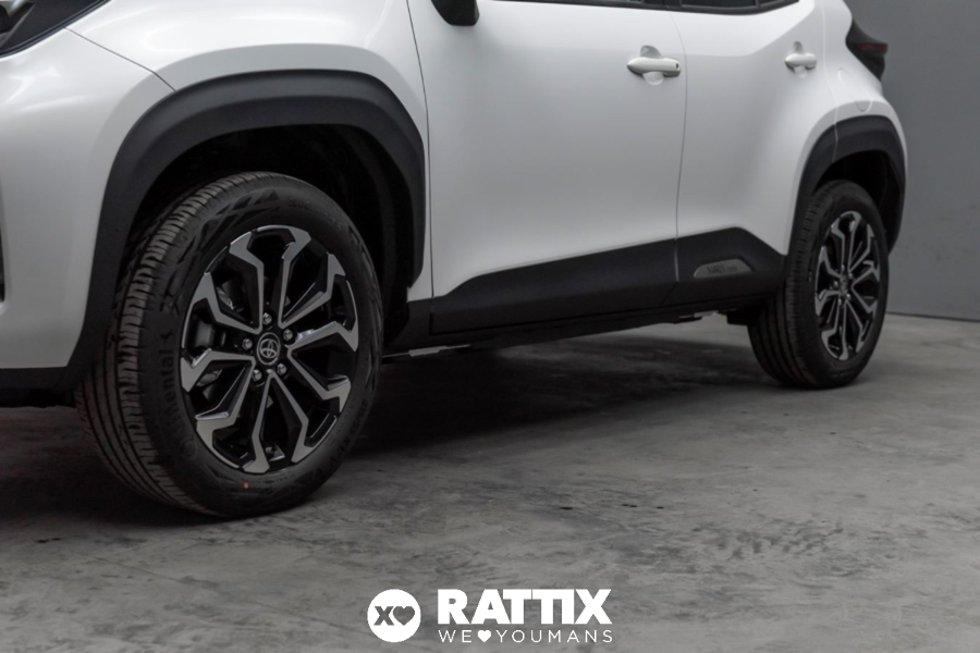 Toyota Yaris Cross 1.5 Hybrid 130CV Trend e-CVT Bianco  Nuovo foto 4