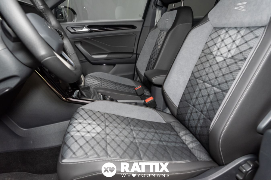 Volkswagen T-Roc 1.0 TSI 110CV R-Line Deep Black Perlato  Nuovo foto 10