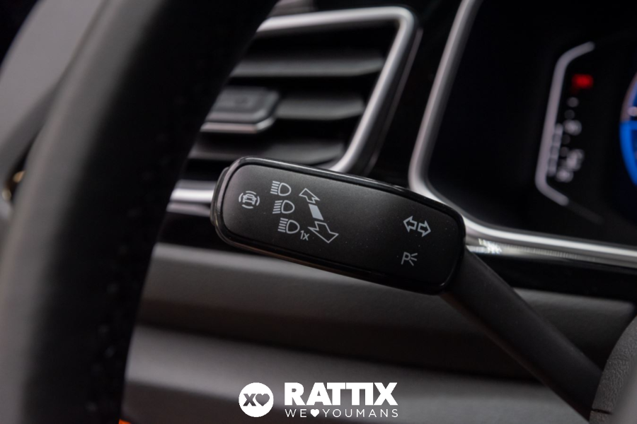 Volkswagen T-Roc 1.0 TSI 110CV R-Line Deep Black Perlato  Nuovo foto 15